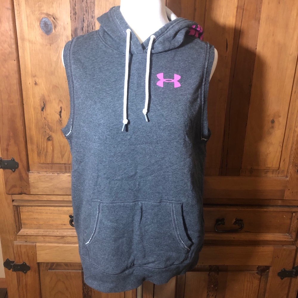 Women’s Under Armour Sleeveless Vest Shirt Large